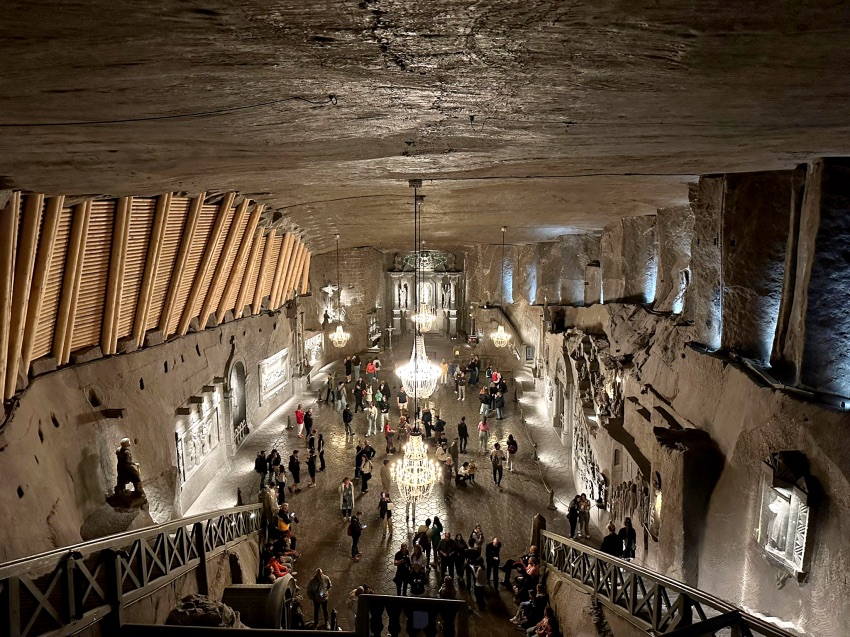 Cattedrale scolpita nel sale all’interno della Miniera di Wieliczka